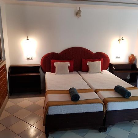 Kairali Palace Home Stay Thekkady Exterior foto